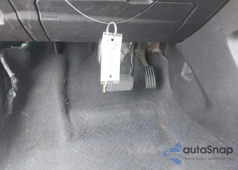 2013 Ford Focus Se z USA, uszkodzony, nr VIN 1FADP3F2XDL246149